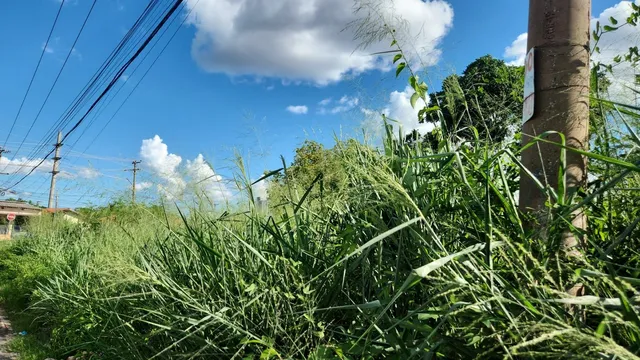 Vende-se terreno de 360m2 no bairro Ycaray em Várzea Grande-MT 