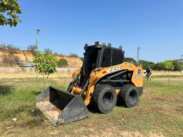 Bobcat Case SV185 Ano 2018 - Excelente Estado - Foto 3