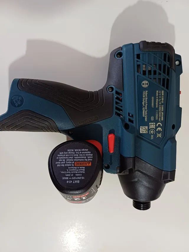 Parafsadeira de impacto GDR-120 Li Bosch e Bateria  - Foto 4