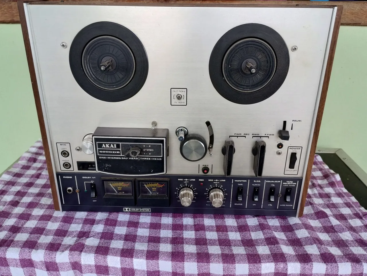 AKAI 4000 DS tape de rolo