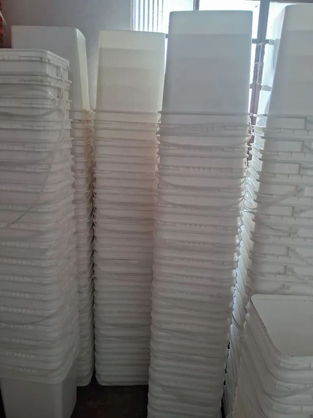 Baldes quadrados  de 18 kilos - Foto 2