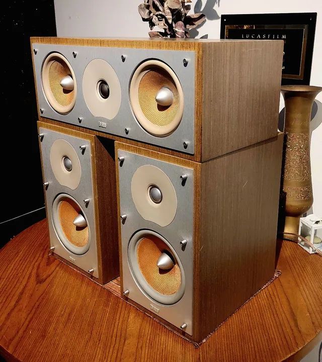 Caixas Trio 3.0 B&W CM C + CM2 120W 8ohms 89dB 65Hz - Foto 3