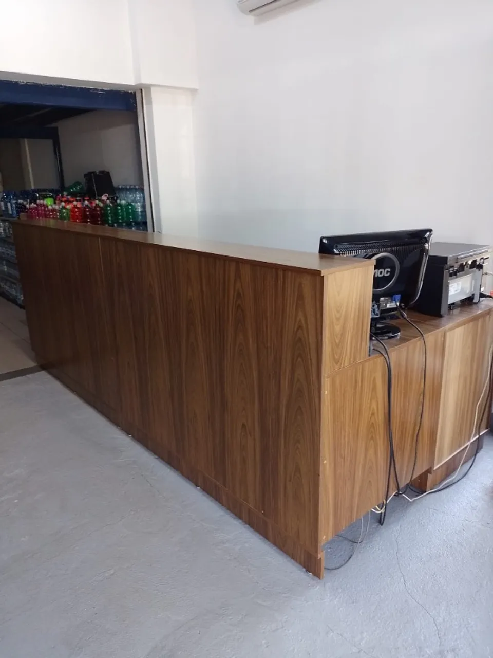 BALCÃO COMERCIAL