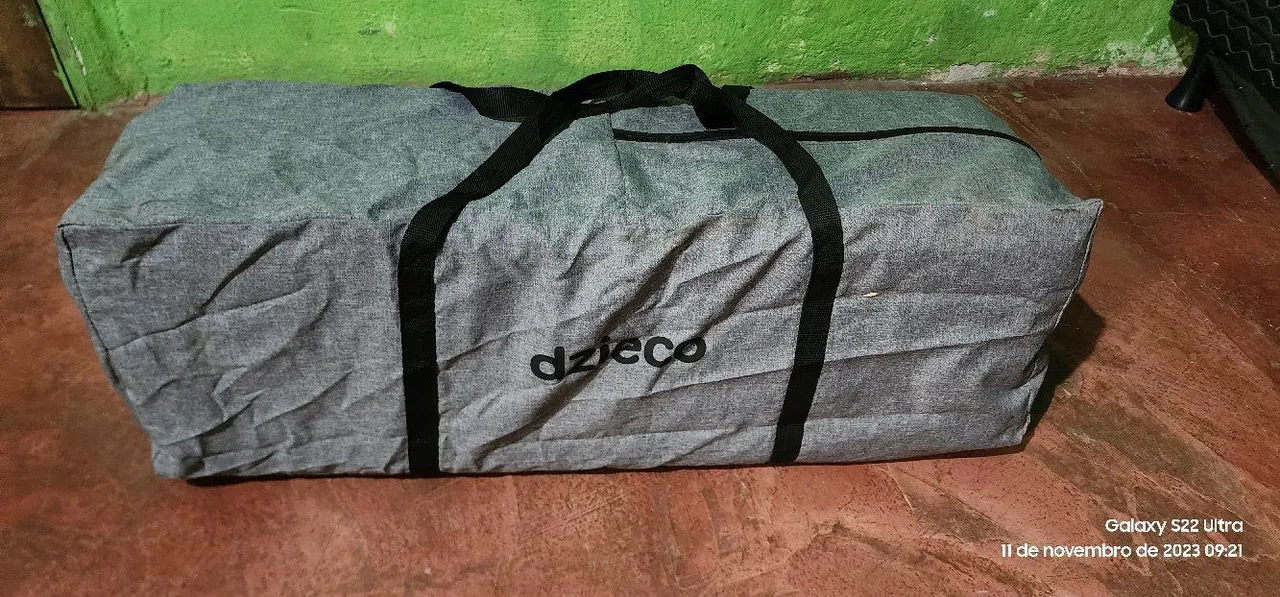 Vendo berço Galzerano de fácil manuseio