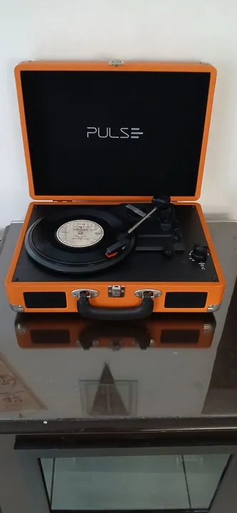 Toca-discos Vintage Pulse - Novo