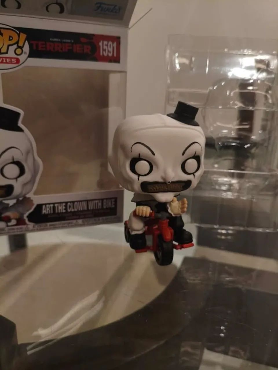 Funko pop Terrifier Art the clown With bike - novo e original - Foto 3