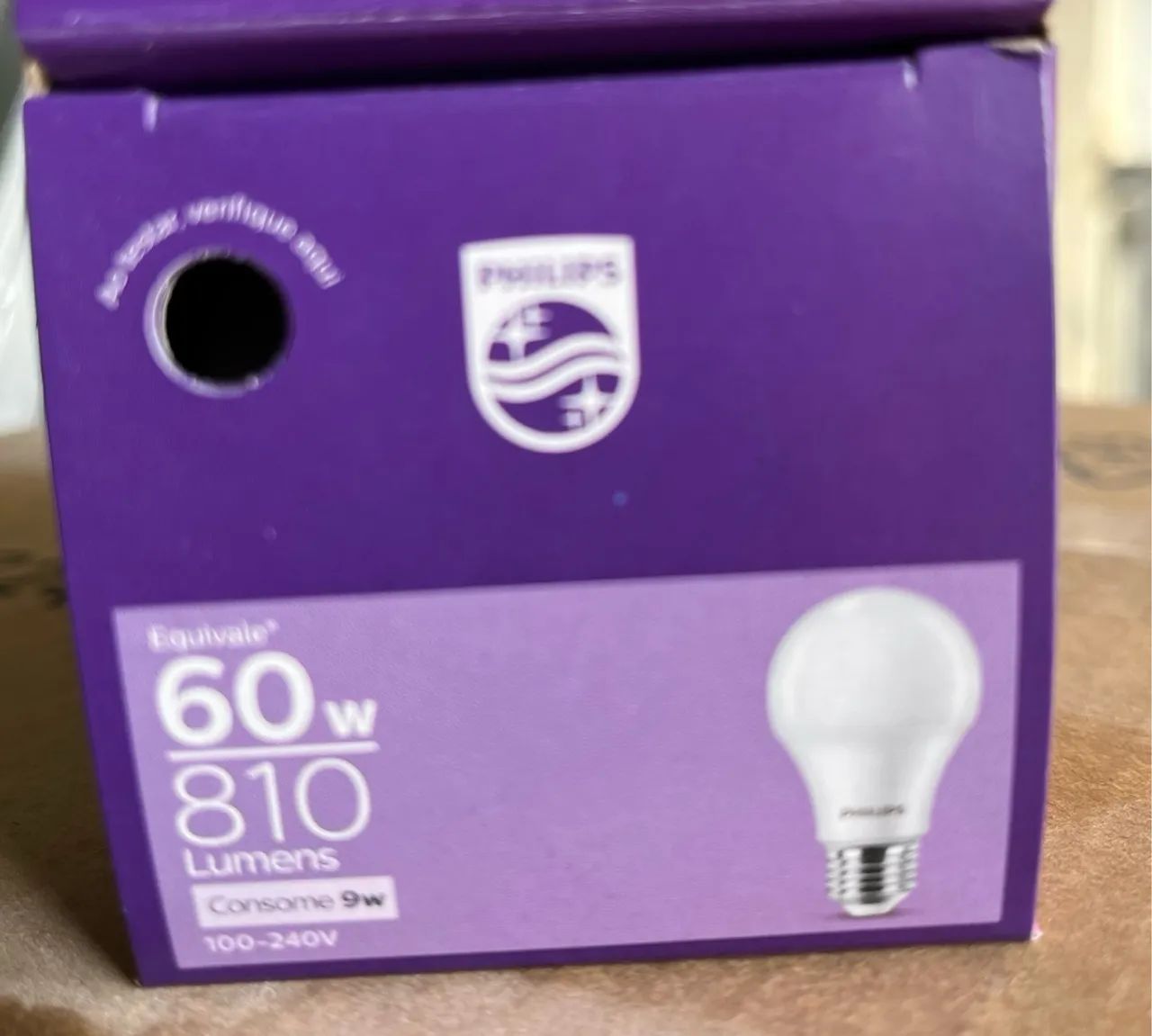 Lâmpada LED 60W Philips 810 Lumens