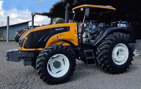 Trator Valtra  2023