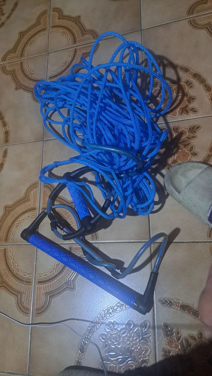 Kit Manete e corda de prancha para esquiar na agua - Foto 3
