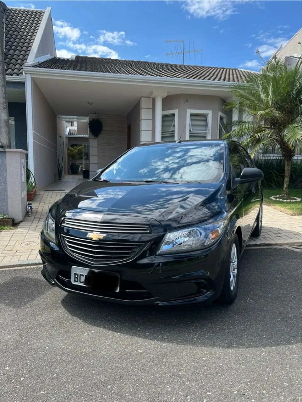 Onix 1.0 JOY apenas 45 mil km originais  - Foto 2
