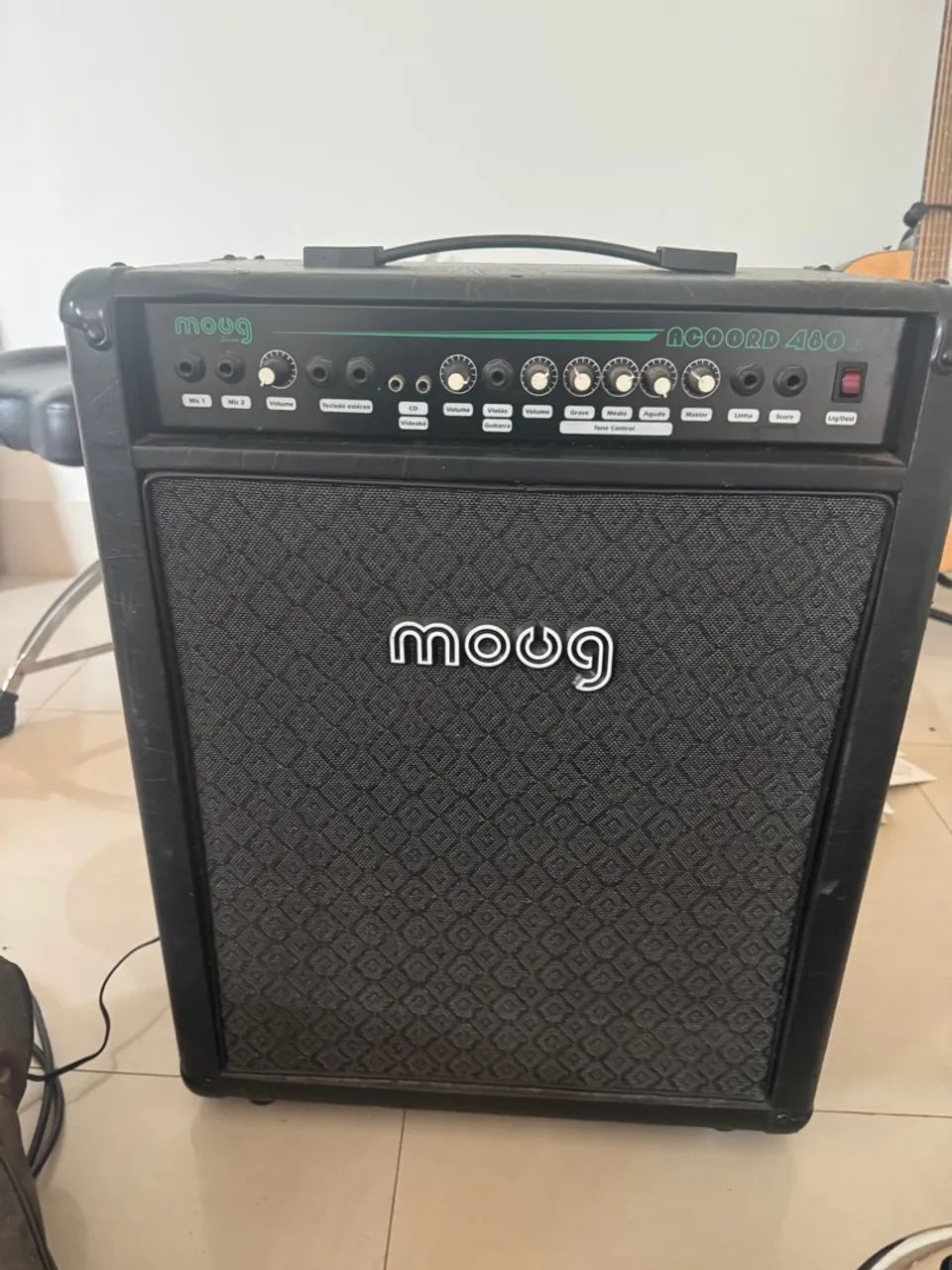 Caixa Amplificadora Moog Acoord 400S - Foto 3