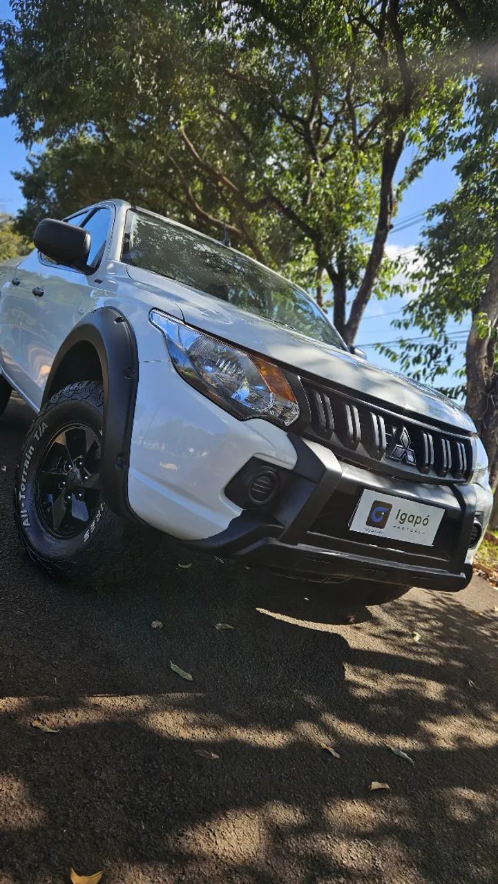 Mitsubishi L200 Triton Sport Outdoor GLX 4x4 2020