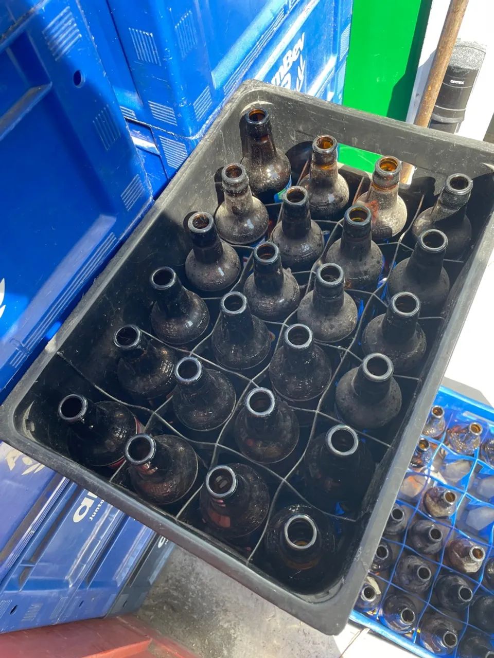 Vasilhames engradados Ambev 300ml - Foto 3