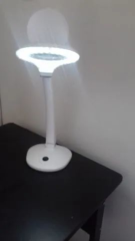Lupa de Mesa com Iluminação Led - Foto 5