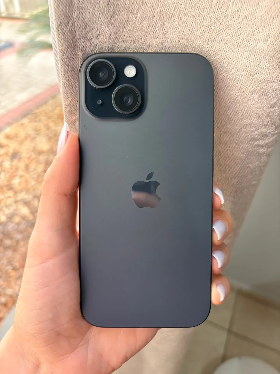 iPhone 15 - 128 GB - com cabo USB-C