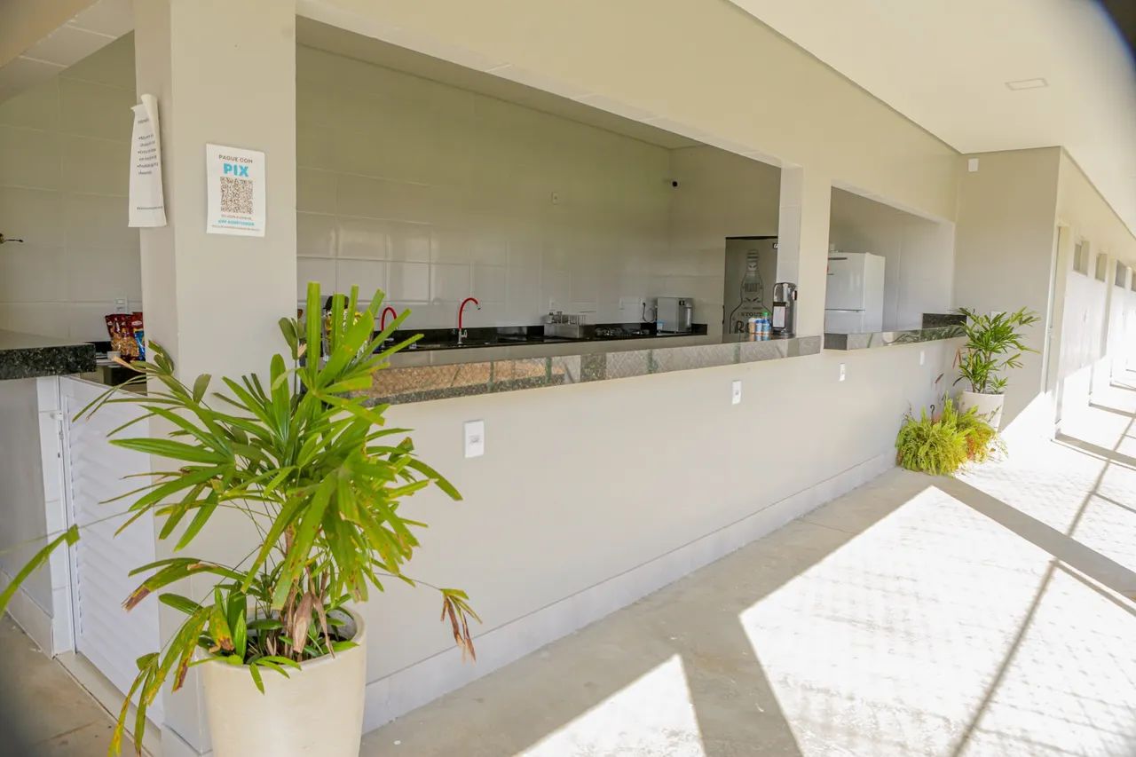 Chácara completa no Centro de Abadia - 2.200m² construídos - - Foto 10