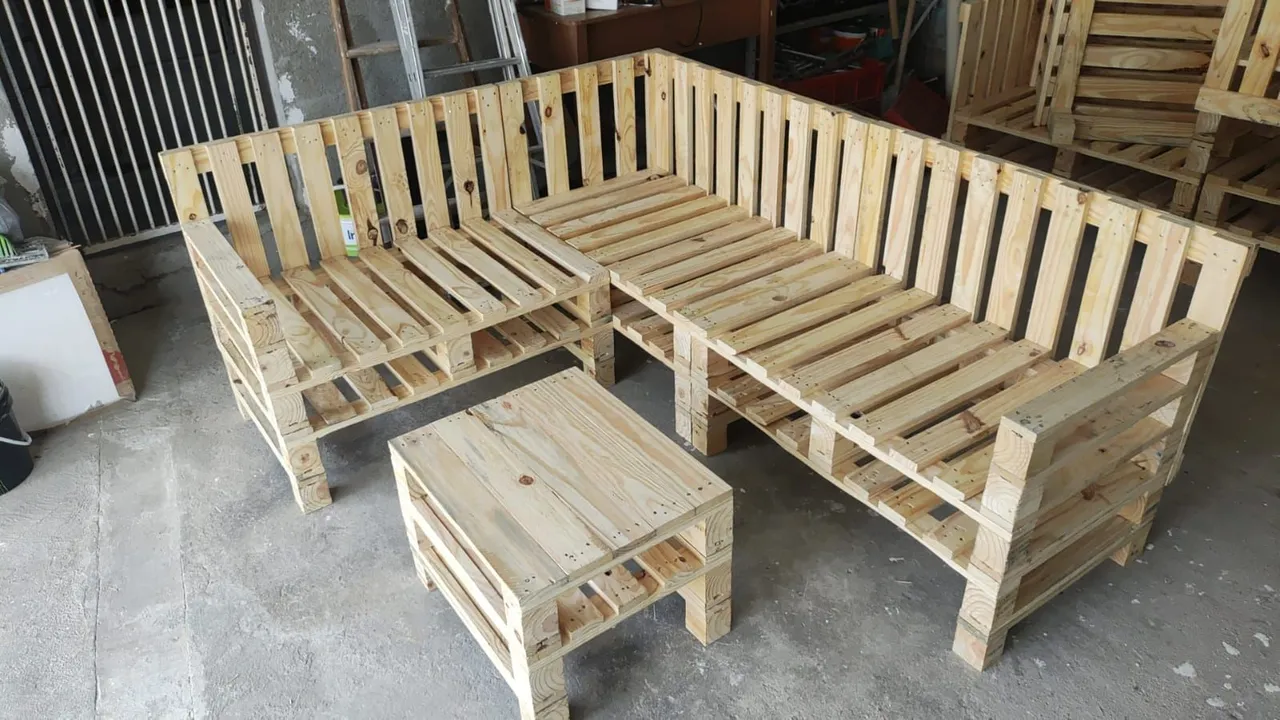 Sofá de Canto de Pallet