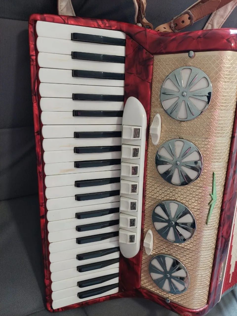 ACORDEON LONGHINI