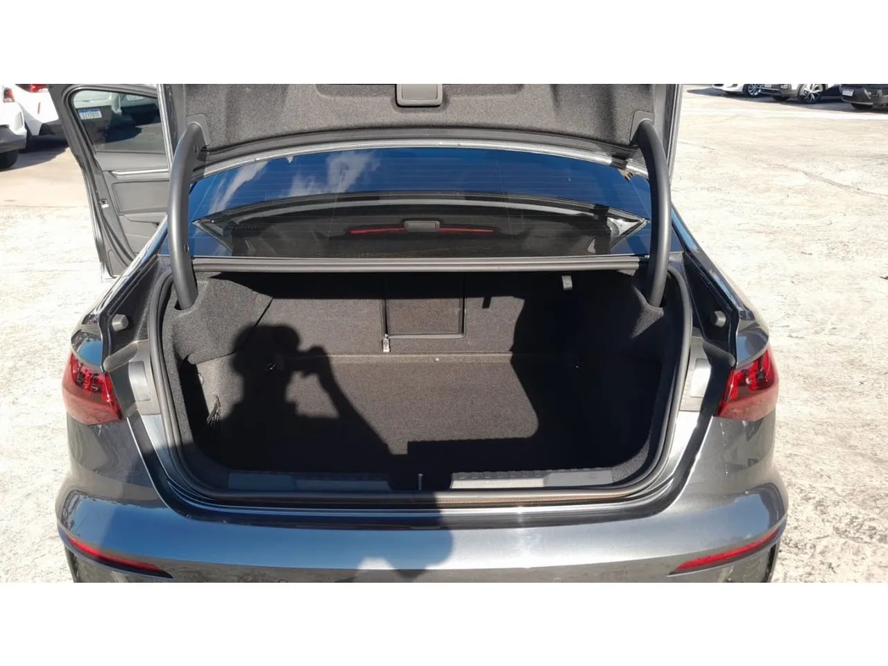 Audi A3 2023 2.0 40 tfsi mhev sedan performance black s-tronic - Foto 4
