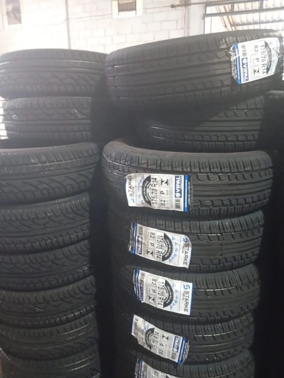 Troque o seu medo por segurança leve os pneus remold RL por apenas 220,00 175/70 R14