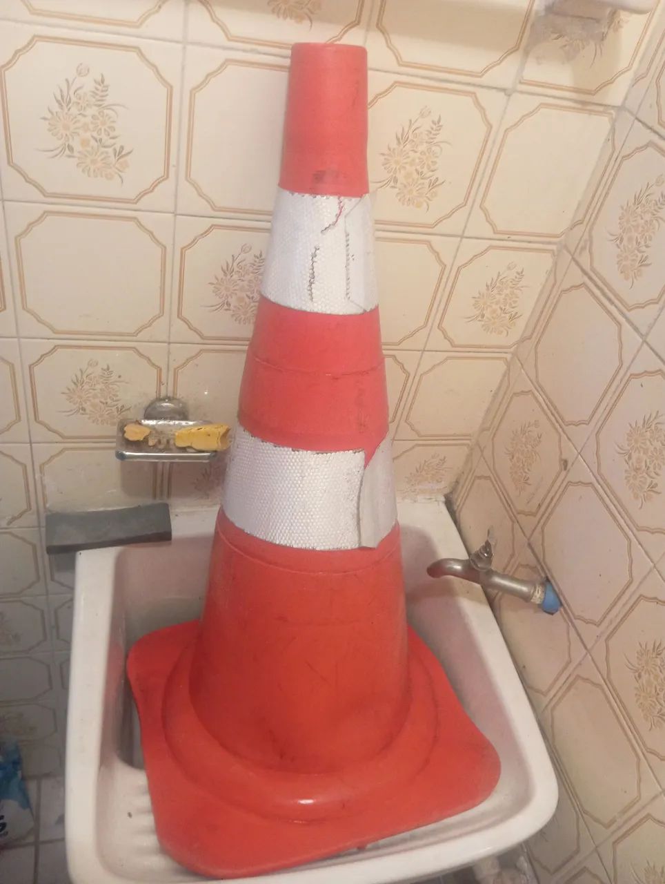 Large Rubber Cone64960509952898120