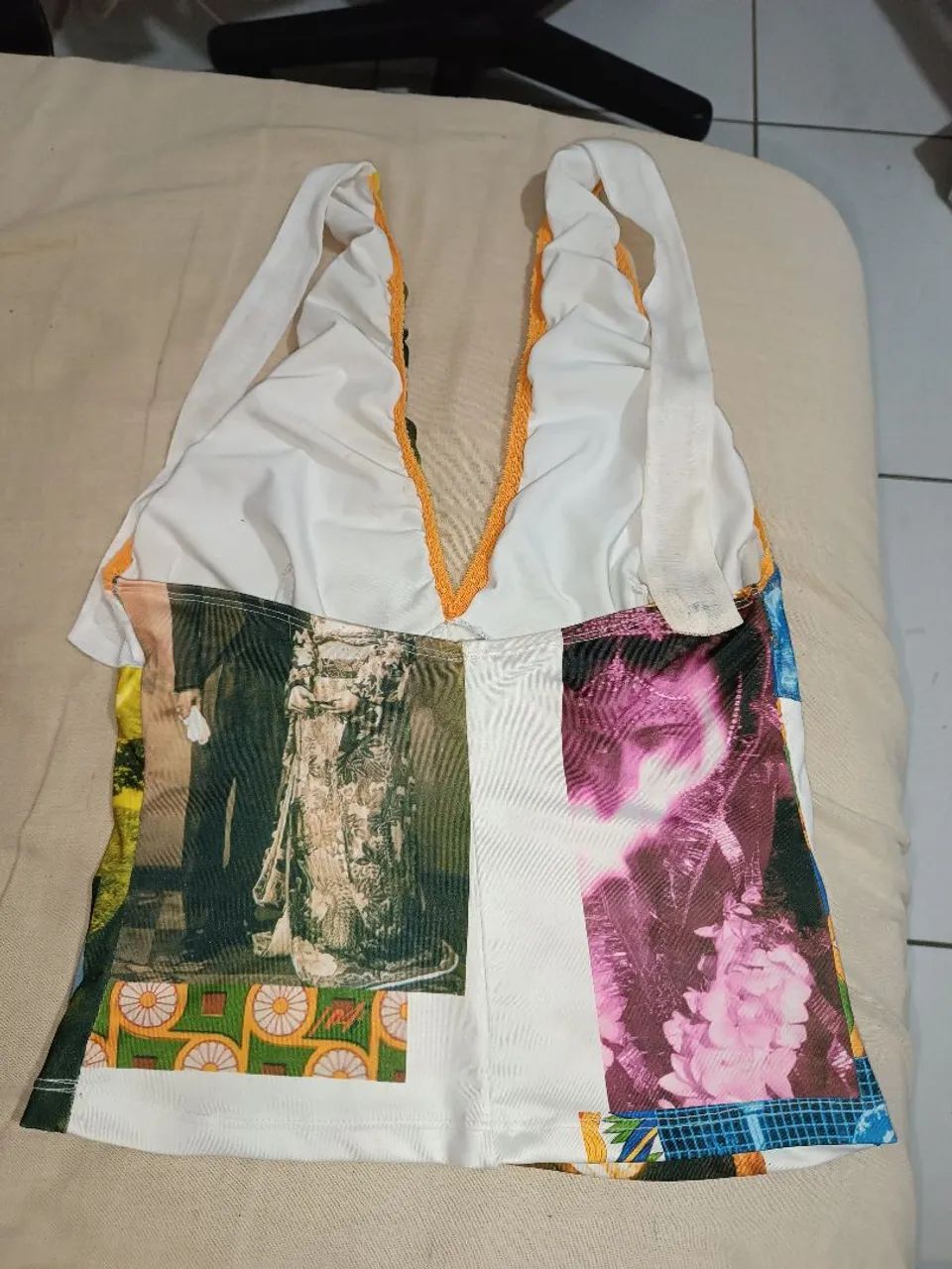 Top Estampado e Colorido - Foto 2