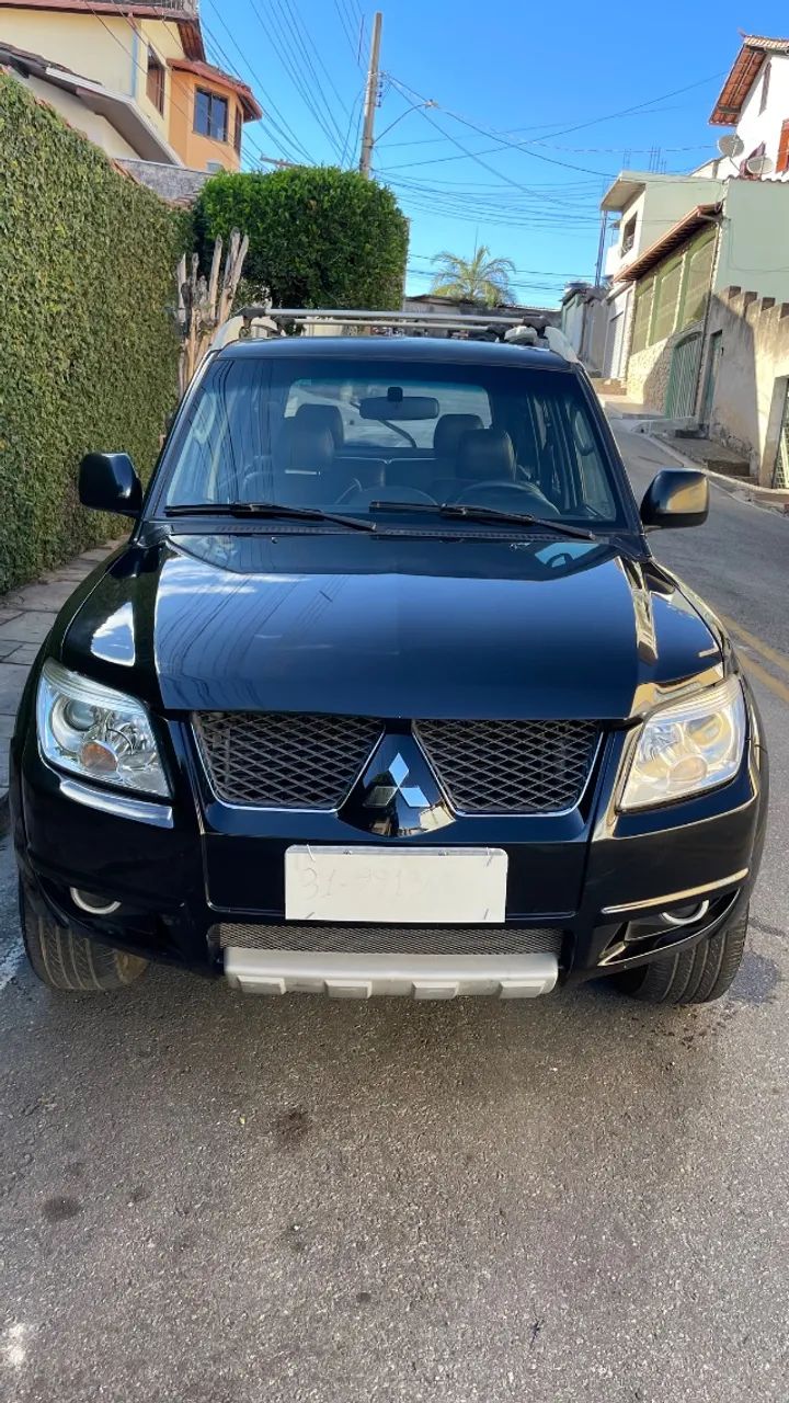 Mitsubishi Pajero Tr4 4x4 Flex câmbio manual  - Foto 4