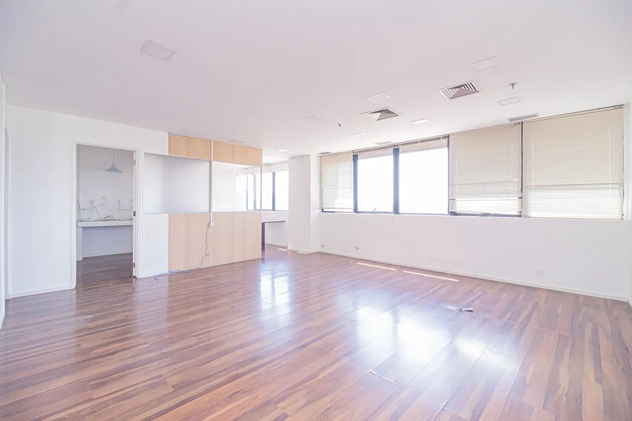 Sala Comercial a Venda em Santo Amaro  120m², 2 Banheiros e 2 Vagas - Foto 10