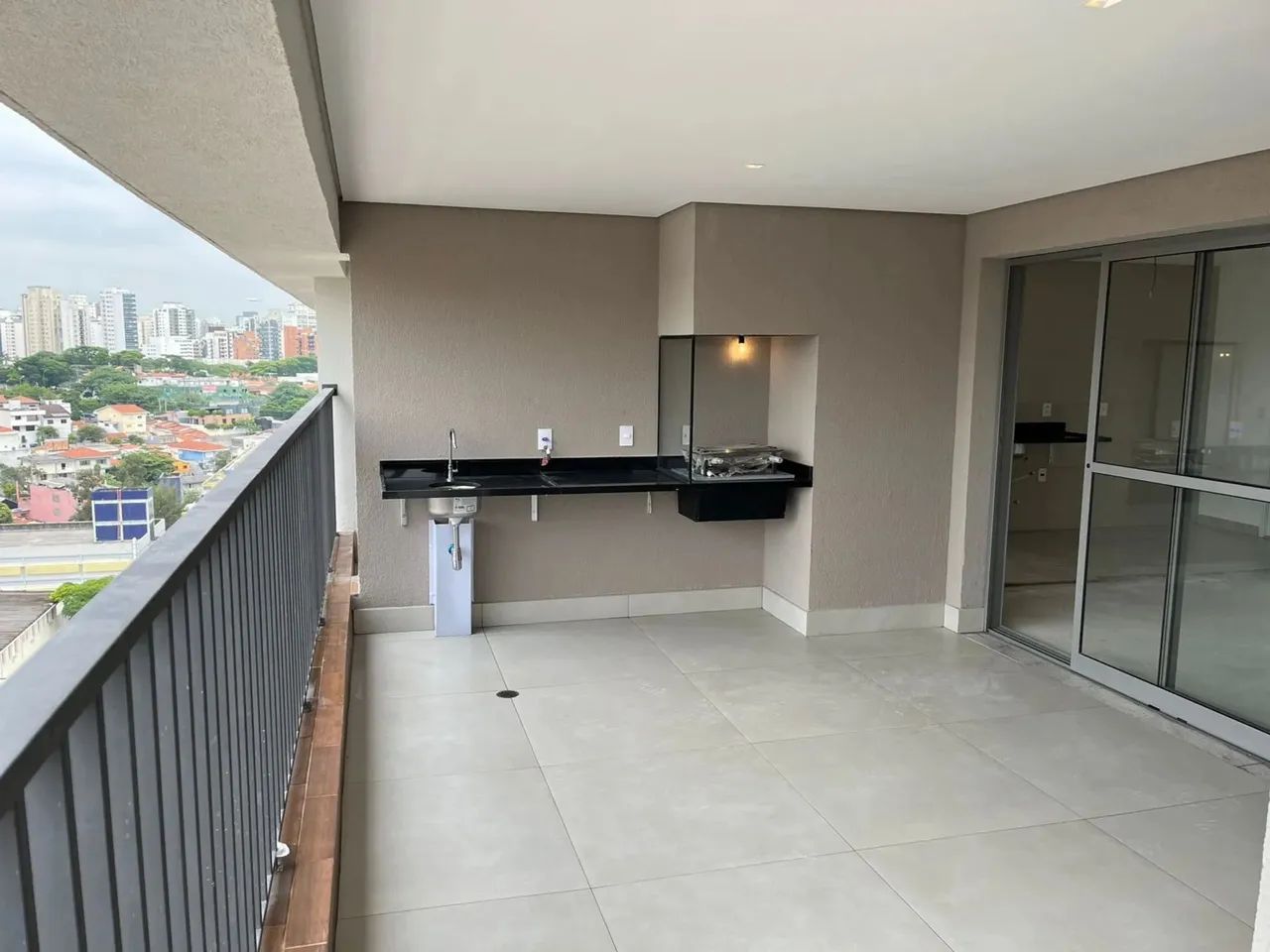 Maravilhoso apartamento com 113m2 sendo 3 suites 2 vagas em Vila Clementino