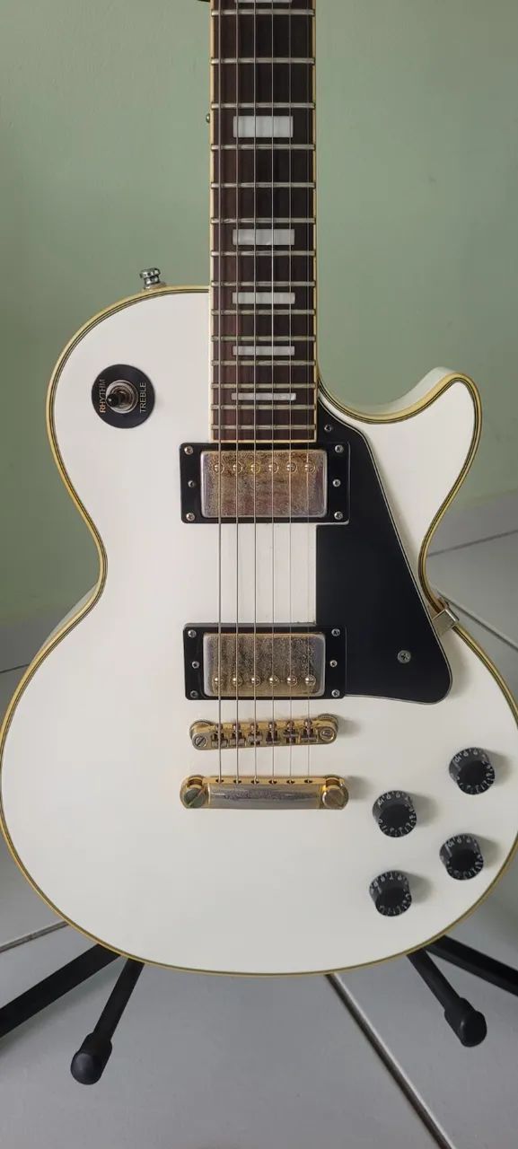 Guitarra Les Paul Epiphone Custom Pro Branca + Super case de fibra - Foto 2