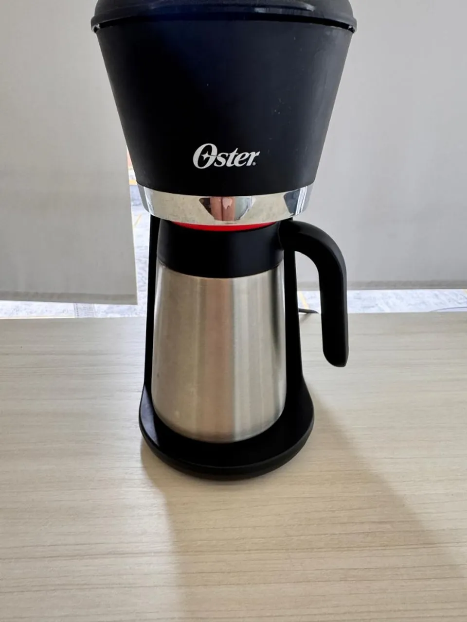 Cafeteira Oster com Jarra Térmica