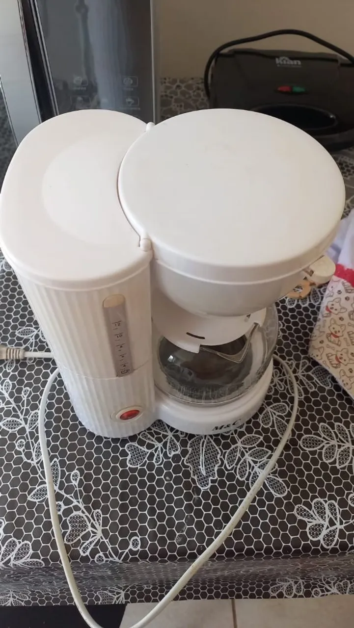 Cafeteira Elétrica - Usada