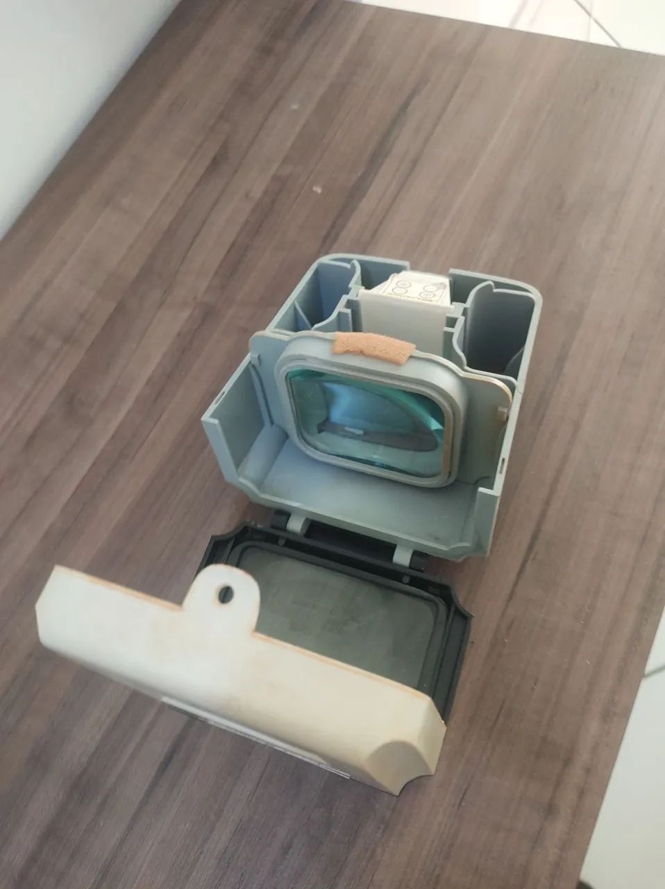 Halina Paramount Viewer Slide Viewer64595543503490124