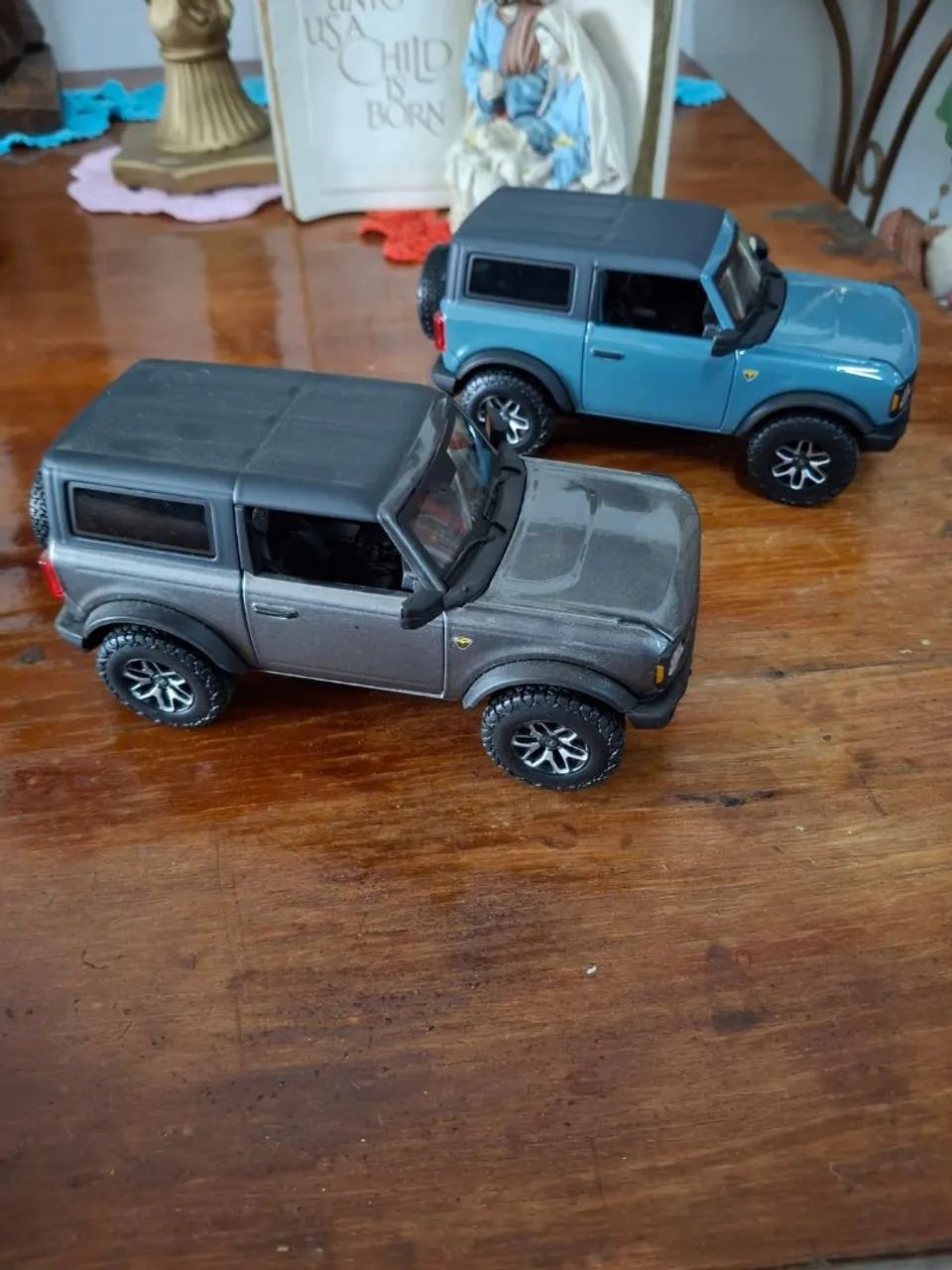 Miniaturas Ford Bronco - 1/24 Maisto  - Foto 5