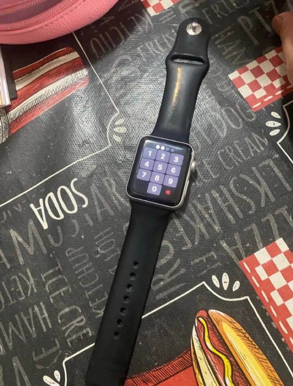 Apple Watch 40mm - Relógio inteligente