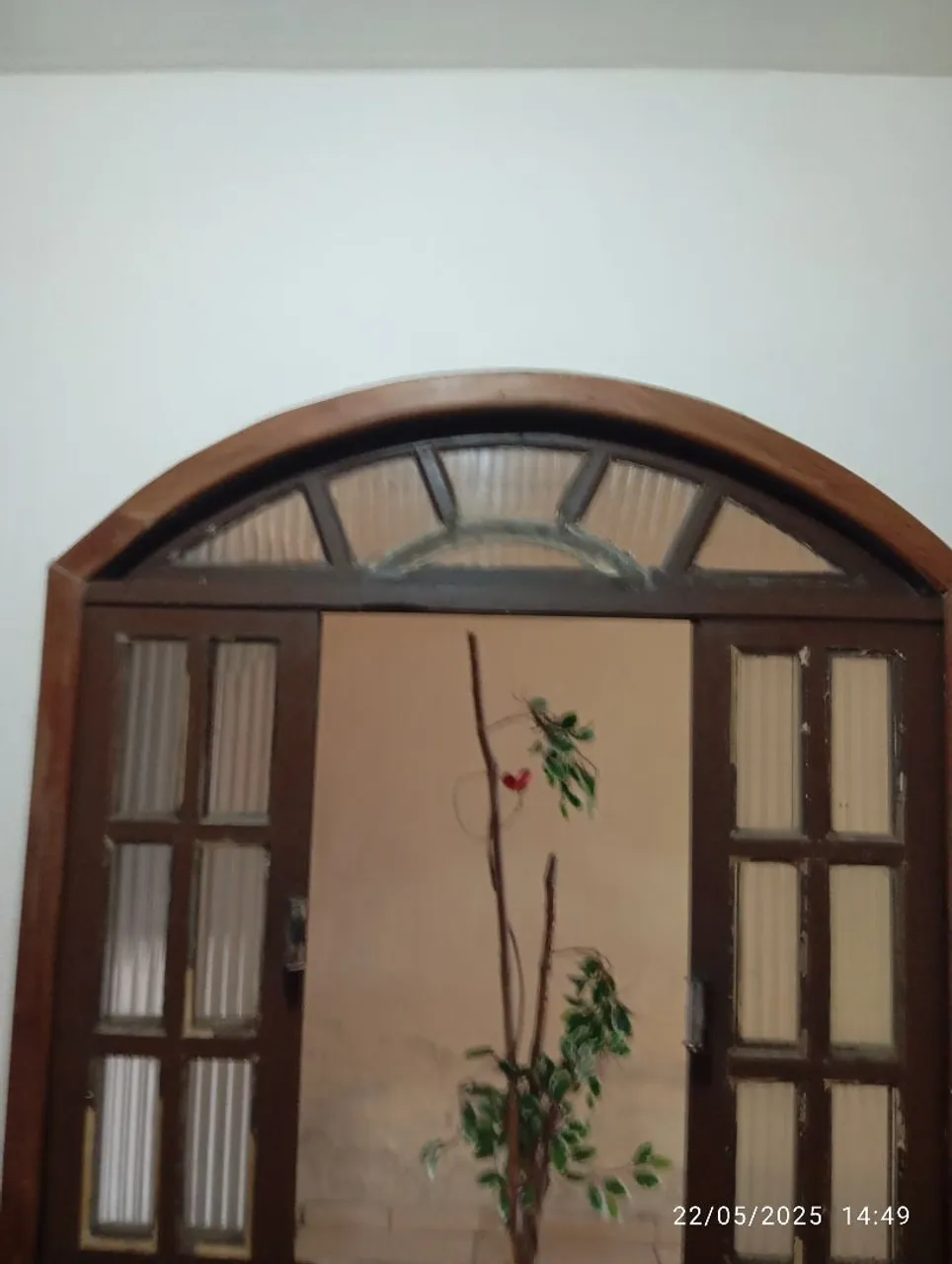 Alugo casa