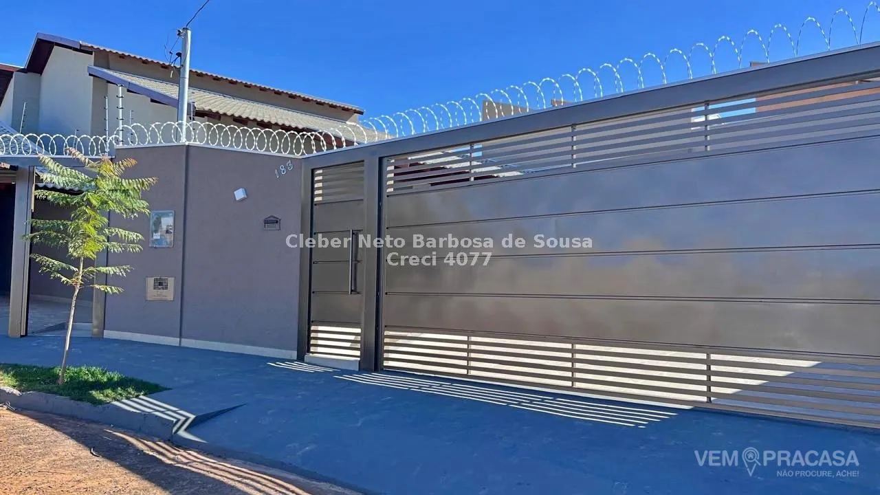 BELISSÍMO IMÓVEL COM 4 SUÍTES SENDO UMA COM CLOSET