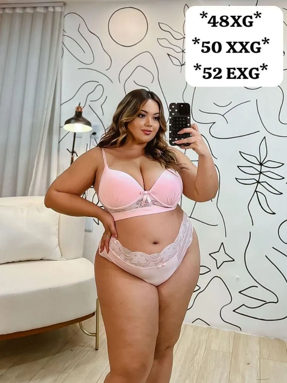 Conjunto de lingerie rosa plus size