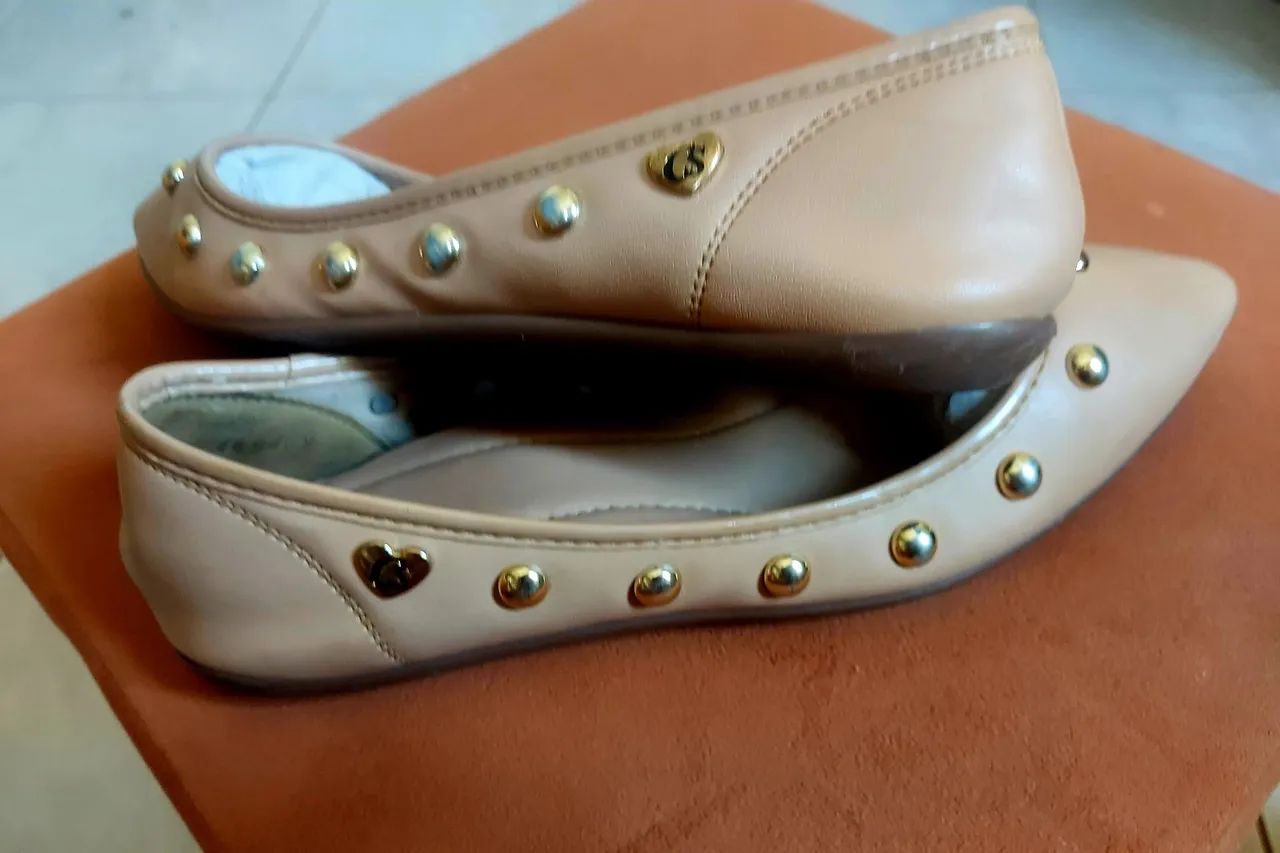 2 Sapatilhas Carmen Steffens + Scarpin outra marca - Foto 3