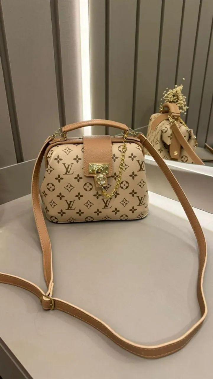 Bolsa Louis Vuitton bauzinho  - Foto 4