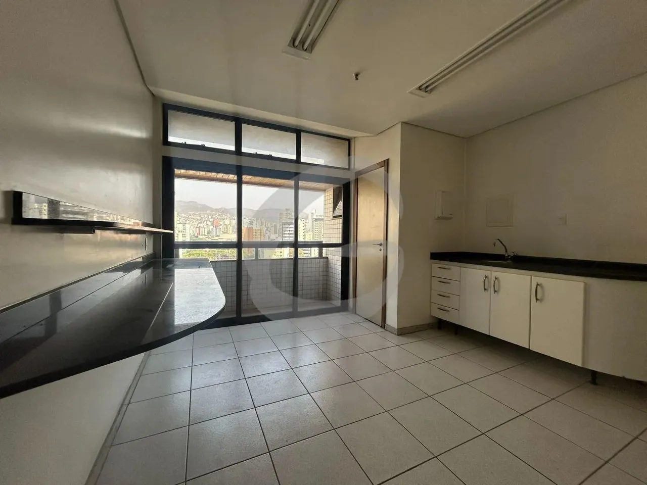 Sala para alugar, 119 m² por R$ 7.197,67/mês - Savassi - Belo Horizonte/MG