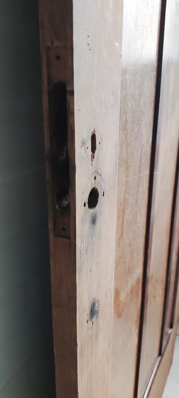 Door64166892081666124