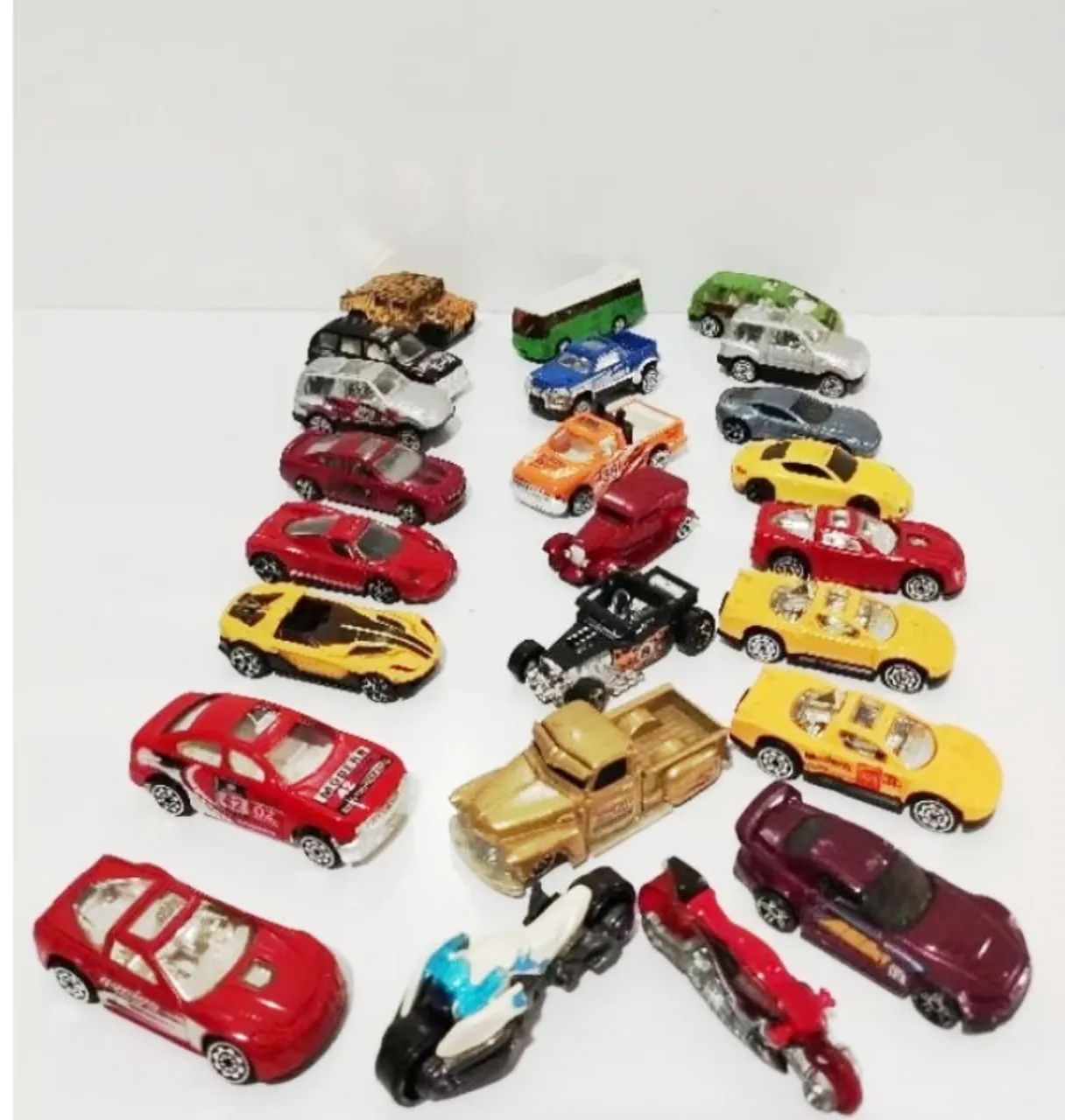 Caminhão de Brinquedo com 24 Carros - Foto 5