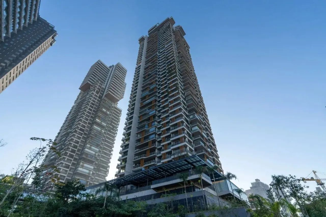 Apartamento tipo para venda com 5 quartos, sendo 5 suítes, 402.44m² - Foto 2
