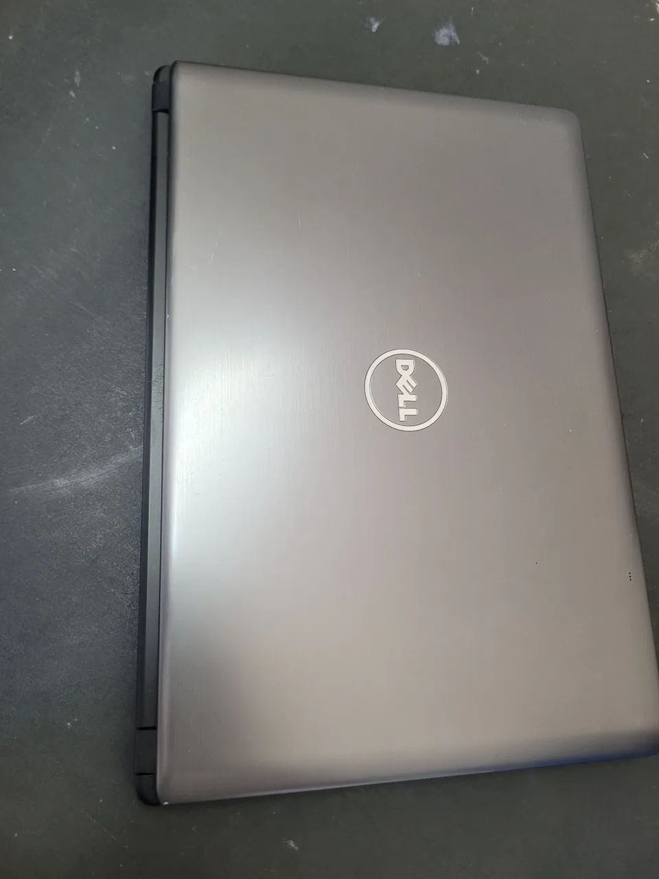 I'm selling a Dell Notebook with Core i764297083385219122