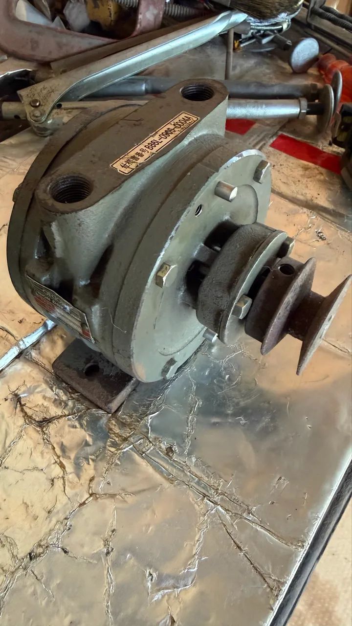 bomba a vácuo seca ORION Type KRASB, fabricada pela ORION MACHINERY CO. LTD JAPAN 