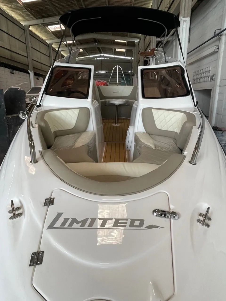 Lancha Phoenix Limited 2021 motor 150 Mercury  - Foto 8