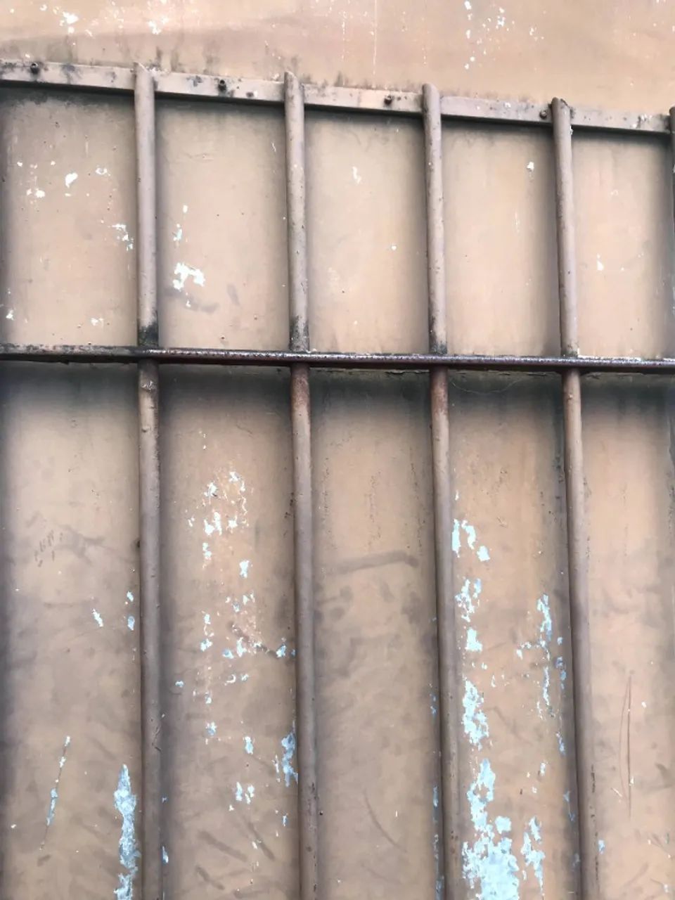 Portão garagem64316686410370120