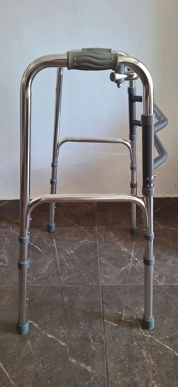 Andador para Idosos - Alumínio - Dobrável - Foto 2