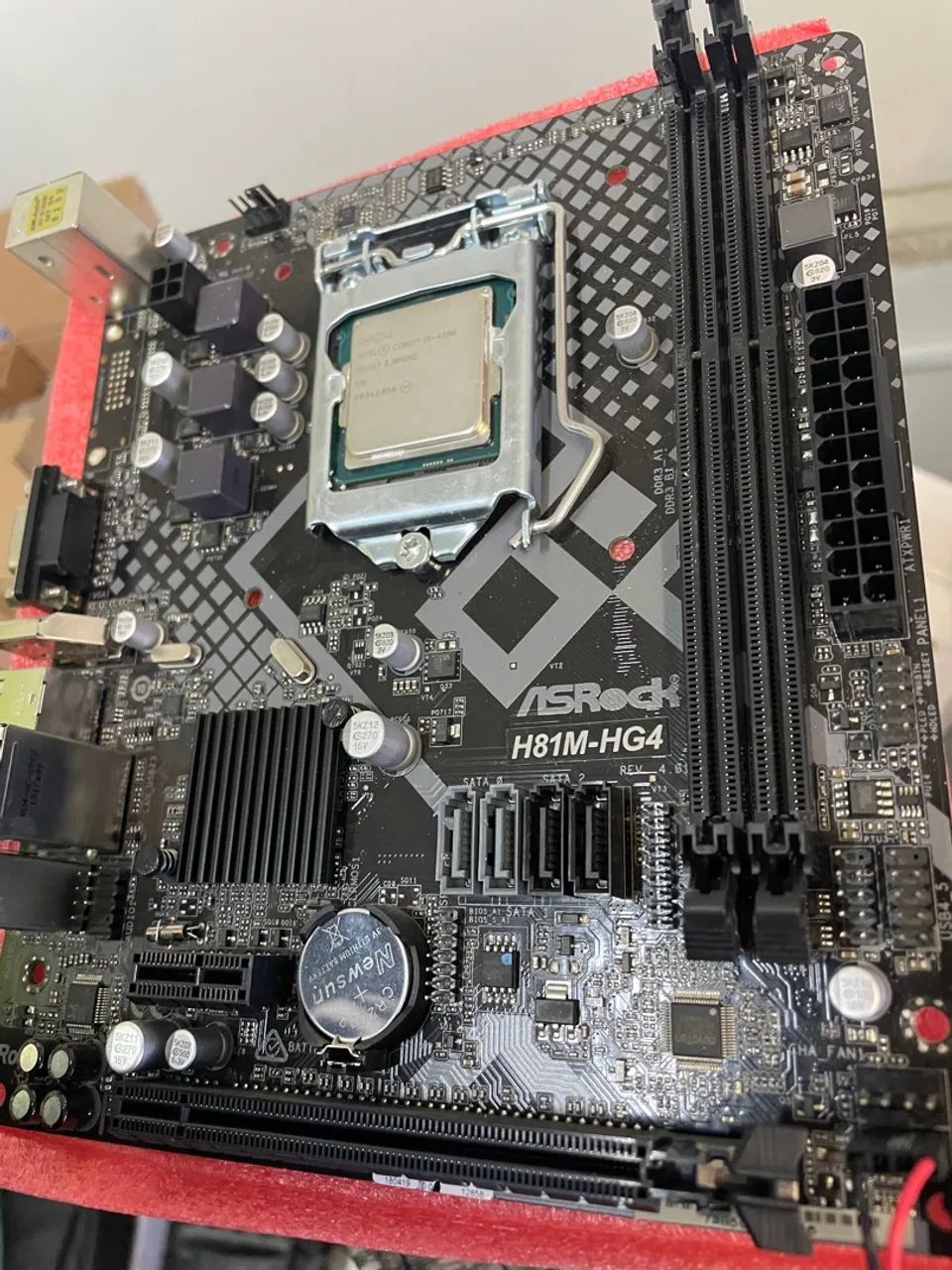 Placa-Mãe ASRock H81M-HG4